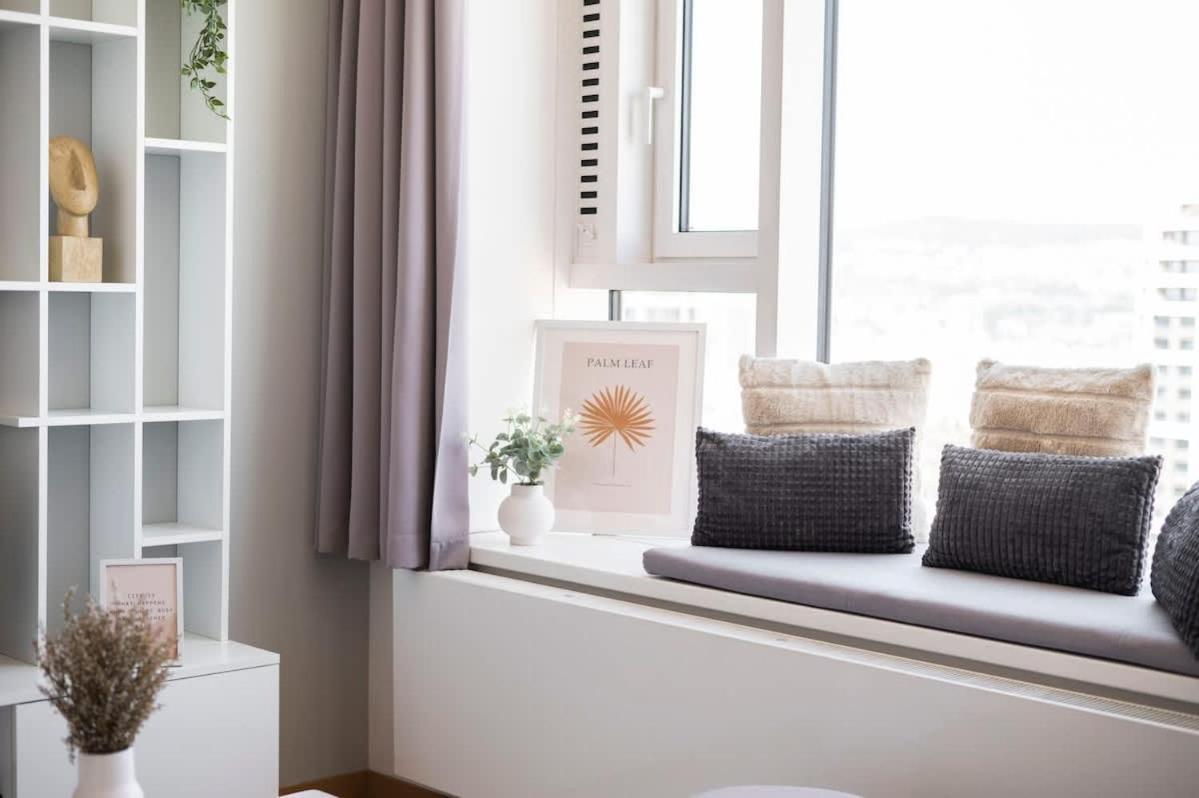 شقة Luxury 1Bdrm On The 28Th Floor براتسيلافا المظهر الخارجي الصورة